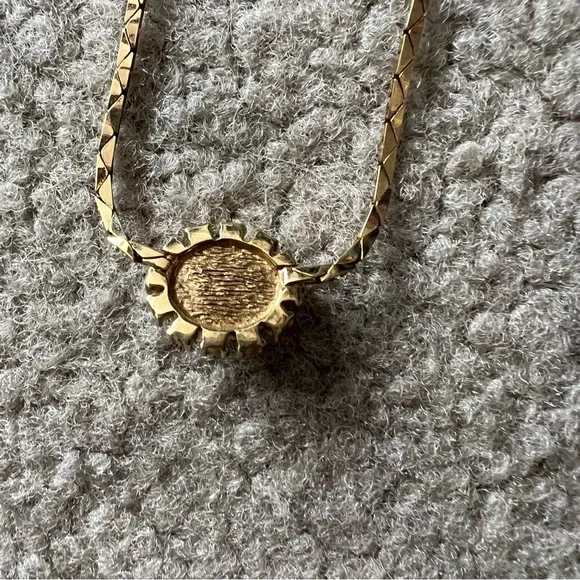 Vintage 1980s Christian Dior Signed Swarovski Crystal Faux Pearl Gold Necklace - Picture 12 of 16